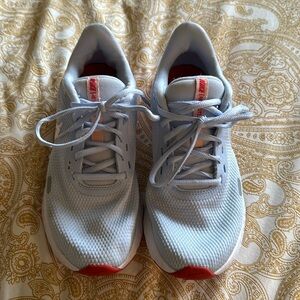 Nike Women’s Running Shoes Size 8